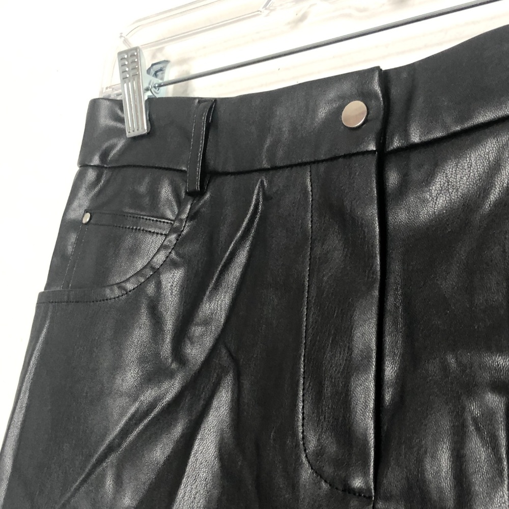 Nasty Gal black faux leather sexy shorts - Picture 6 of 7